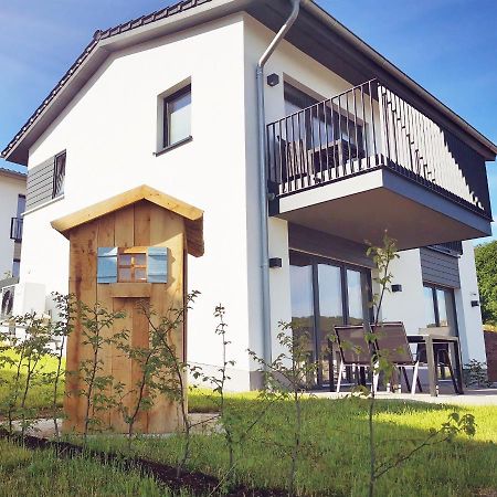 Ferienhaus Marta Am Diemelsee Im Sauerland Mit Eigener Sauna, Garten, Terrasse, Balkon Und Blick Auf Den See Eksteriør billede